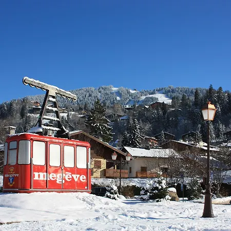 Loue Proximite Pistes Rochebrune Et Centre-ville Chalet *